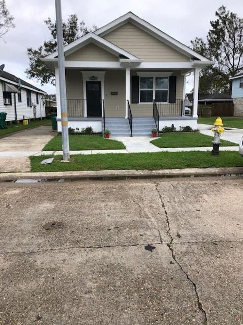 3635 Derbigny St, Metairie, LA, 70001-5011 | Card Image