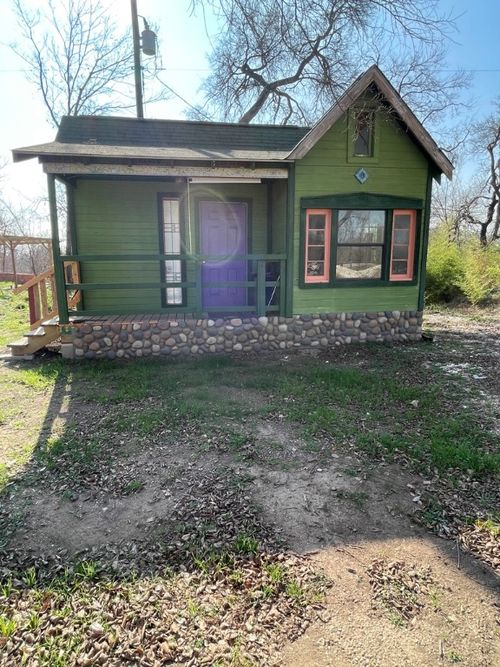 7691 Delwau Ln, Austin, TX, 78725-2612 | Card Image