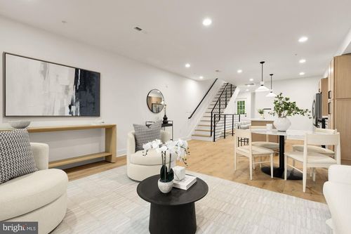 d-1325 Orren St Ne, WASHINGTON, DC, 20002-3946 | Card Image