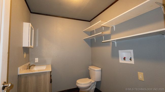 120917 Honey Suckle Rd, House other with 2 bedrooms, 2 bathrooms and null parking in Eufaula OK | Image 16