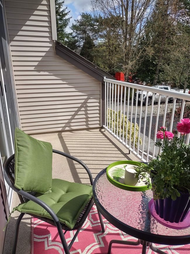 View of balcony | Image 28
