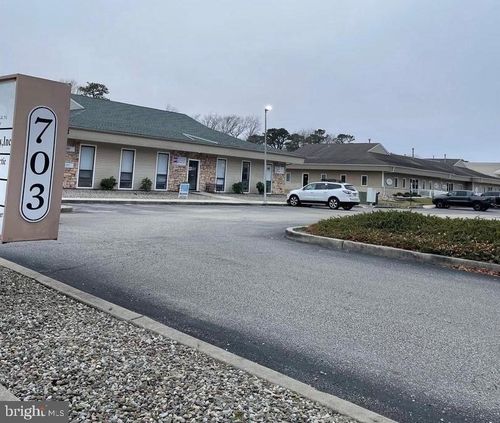 ste-g2-703 Mill Creek Rd, MANAHAWKIN, NJ, 08050-3804 | Card Image