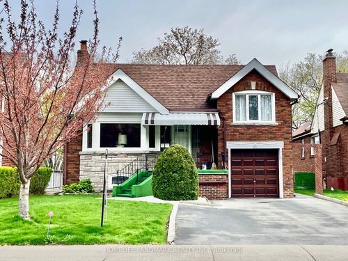 65 Glenwood Cres, East York, ON, M4B1J8 | Card Image