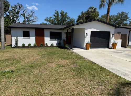 4427 Huntington St Ne, ST PETERSBURG, FL, 33703-4249 | Card Image