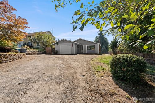 20301 71st St E, Bonney Lake, WA, 98391-8616 | Card Image
