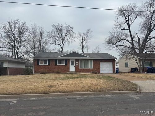 1290 Mullanphy Rd, Florissant, MO, 63031-4035 | Card Image