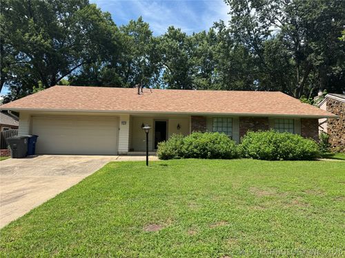 7833 79th Pl, Tulsa, OK, 74133-3620 | Card Image