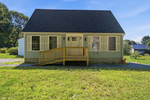 1 Morgan Ln, Windham, ME, 04062-4069 | Card Image