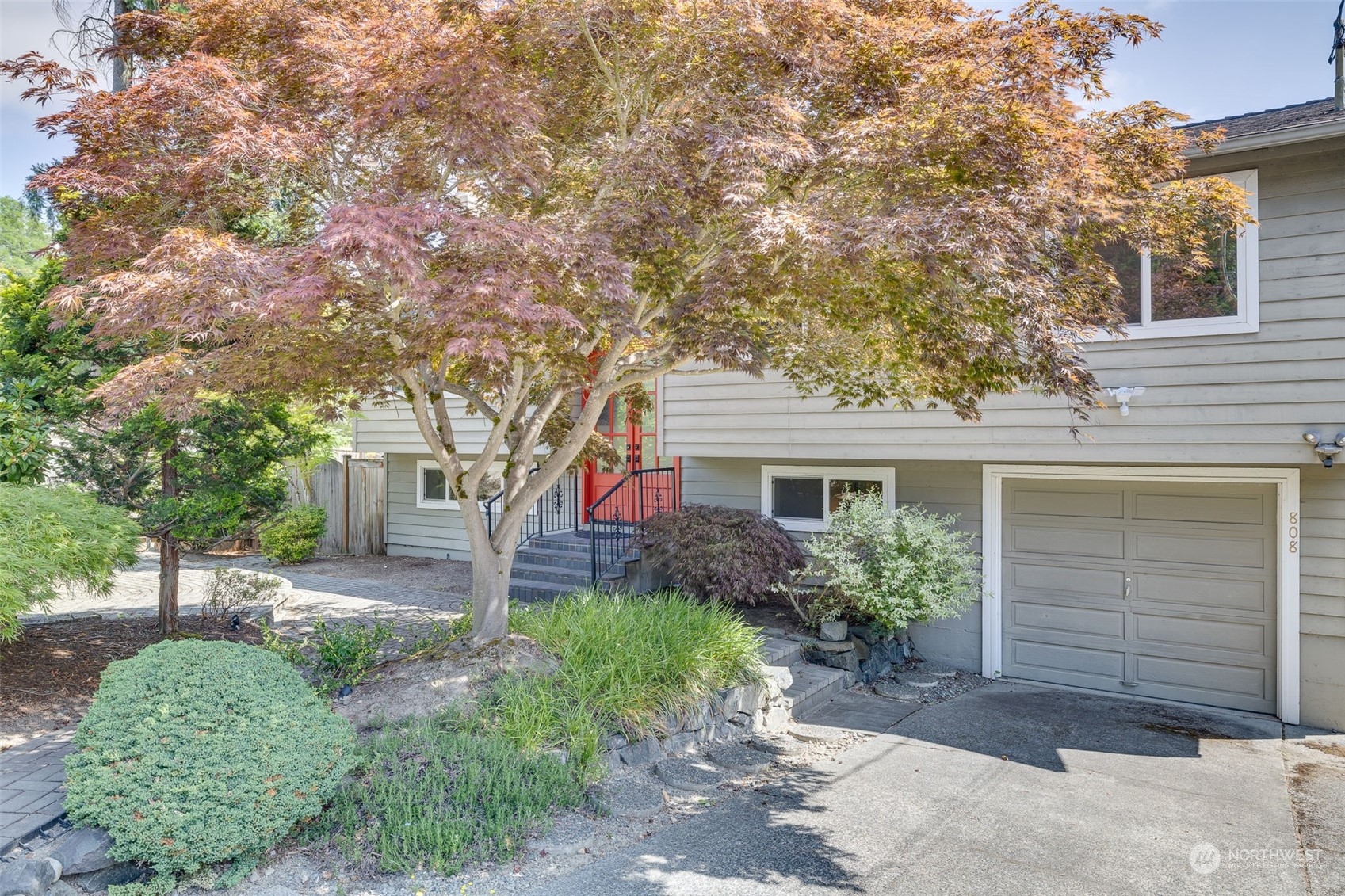 4th St, Kirkland, WA 98033