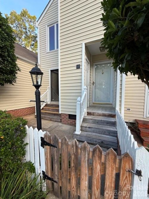 327 Eastwood Dr, Salisbury, NC, 28146-7059 | Card Image