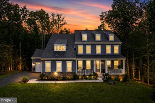 8727 Classic Lakes Way, Nokesville, VA, 20181-3448 | Card Image
