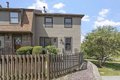 b9-9 Scotty Hollow Dr, North Chelmsford, MA, 01863-1222 | Card Image