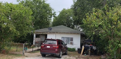 916 Se 5th St, Mineral Wells, TX, 76067-6034 | Card Image