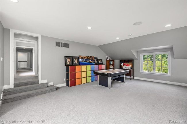 109-5385 Longmeadow Rd-109.jpg | Image 77