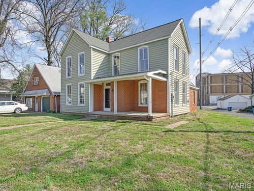 218 N Hesperia St, Collinsville, IL, 62234-3313 | Card Image