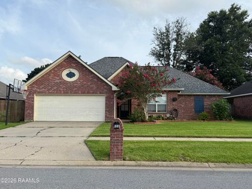 133 Woodstock Dr, Youngsville, LA, 70592-5415 | Card Image
