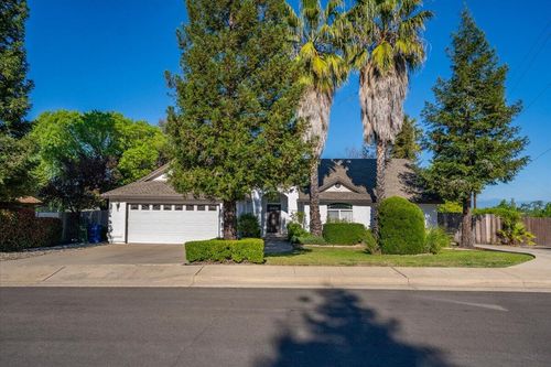 1119 River Ridge Dr, Redding, CA, 96003-5357 | Card Image