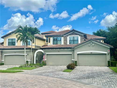 202-9511 Napoli Ln, NAPLES, FL, 34113-7799 | Card Image