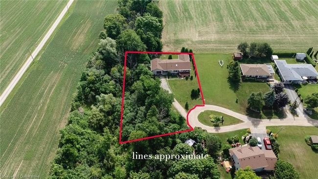 73034 Claudette Dr, House other with 3 bedrooms, 2 bathrooms and 1 parking in Zurich ON | Image 6