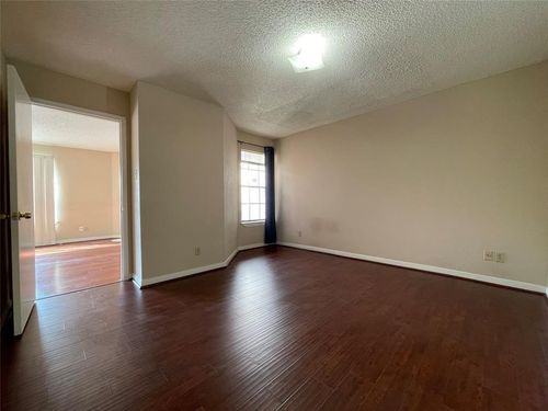 apt-804-2750 Holly Hall St, Houston, TX, 77054-4150 | Card Image