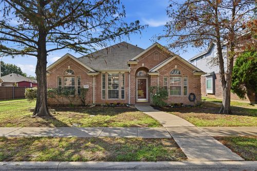 416 Kyle Ln, Lewisville, TX, 75067-6254 | Card Image