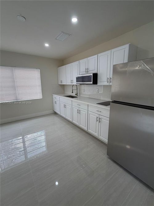 2-510 Nw 134th St, North Miami, FL, 33168-3841 | Card Image