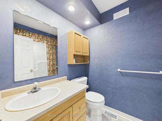 172 Park Dr, House other with 3 bedrooms, 2 bathrooms and 4 parking in Wingham ON | Image 26