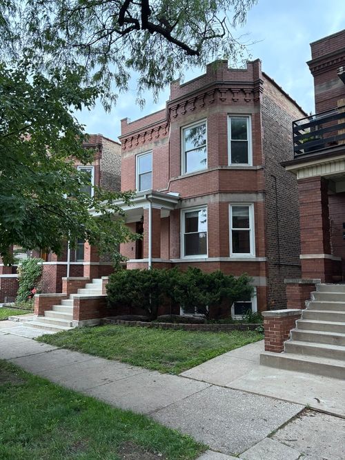 5028 W Pensacola Ave, Chicago, IL, 60641-1531 | Card Image