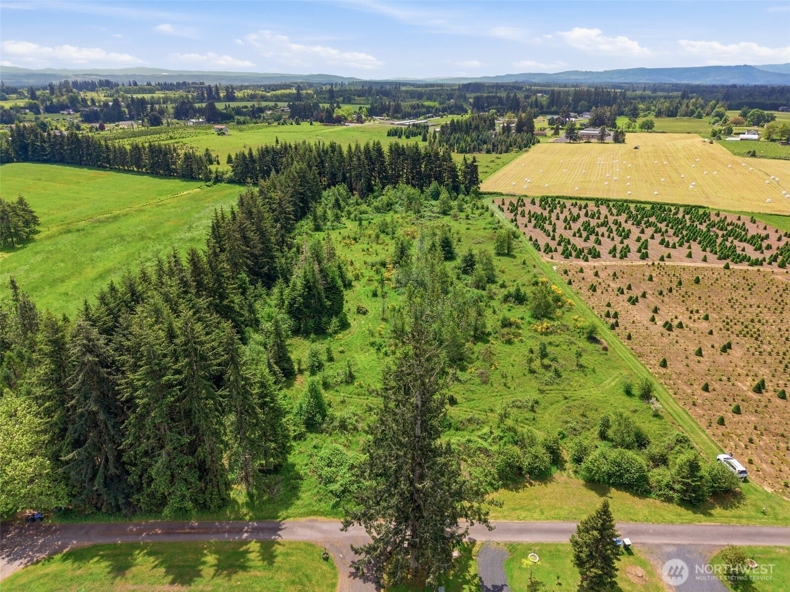 Land in Winlock 4