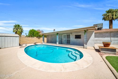 3221 W Sells Dr, Phoenix, AZ, 85017-4029 | Card Image