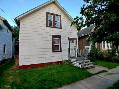 View of front of house | Image 1