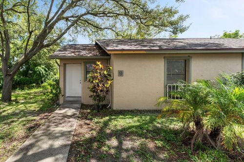 9-918 Otto Villa Pl, TAMPA, FL, 33612-3560 | Card Image