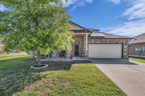 9453 Centennial Dr, Waco, TX, 76708-6201 | Card Image