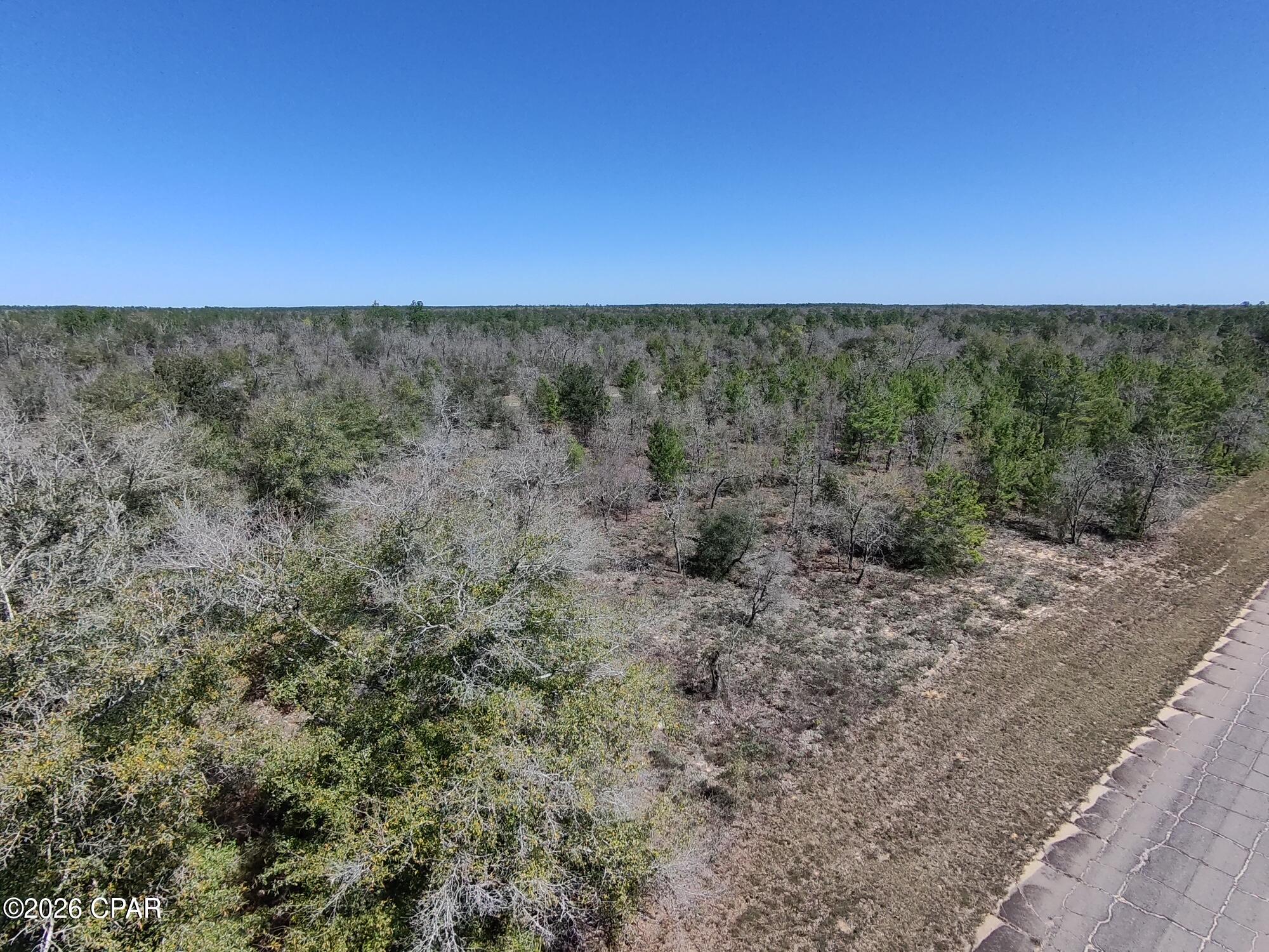Land in Chipley