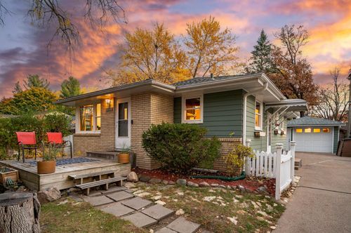 548 Fairmont St Ne, Fridley, MN, 55432-1620 | Card Image