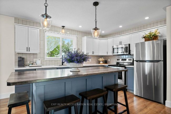 524 Huffman Rd, House other with 4 bedrooms, 2 bathrooms and 10 parking in Yarker ON | Image 10