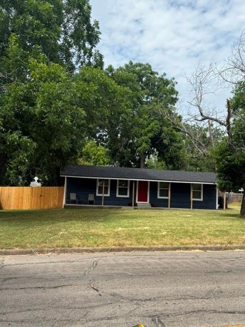 3004 N 15th A Street, Waco, TX, 76708 | Card Image