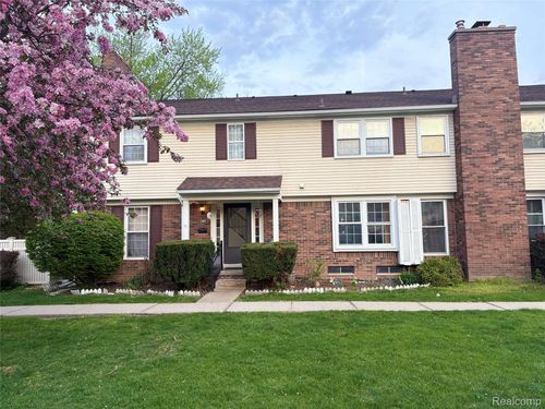 20806 W Glen Haven Cir, Northville, MI, 48167-2408 | Card Image