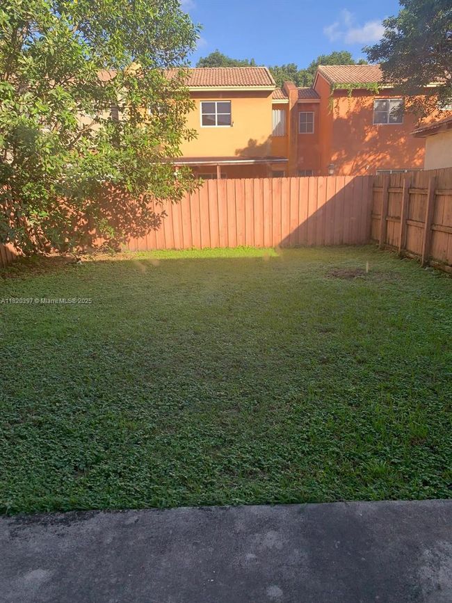 865 - 865 Sw 6 Th Ct, Townhouse with 3 bedrooms, 3 bathrooms and null parking in Florida City FL | Image 36