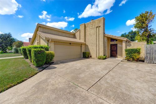 6006 Ogden Forest Dr, Houston, TX, 77088-2320 | Card Image