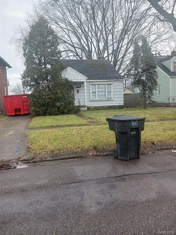 Woodbine St, Detroit, MI 48219