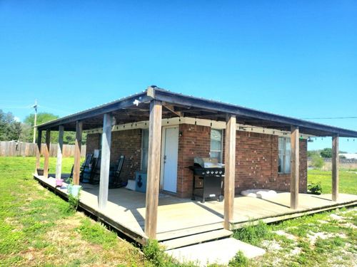 444256 E Highway 10, Welch, OK, 74369 | Card Image