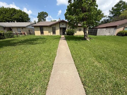 317 Long Shadow Ln, Mesquite, TX, 75149-5905 | Card Image