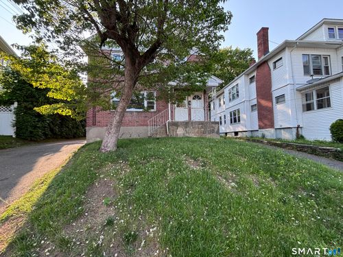 95-97 Grandview Ter, Hartford, CT, 06114 | Card Image