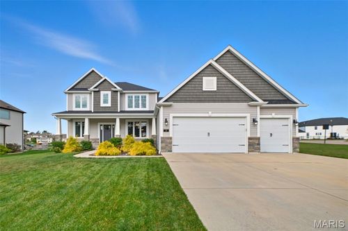 31 Briscoe Glen Ct, Lake St Louis, MO, 63367-5007 | Card Image