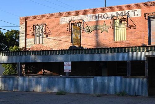 200 N Burnett St, Wichita Falls, TX, 76306-3210 | Card Image