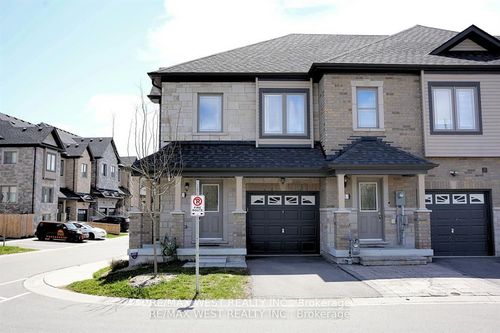 37 Cygnus Cres, Barrie, ON, L4M0K6 | Card Image
