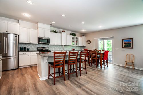 6038 Durango Way, Denver, NC, 28037-1423 | Card Image
