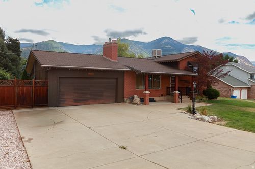 2784 N 650 E, North Ogden, UT, 84414-2370 | Card Image