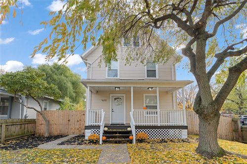 1602 18th St Ne, Canton, OH, 44705-1740 | Card Image